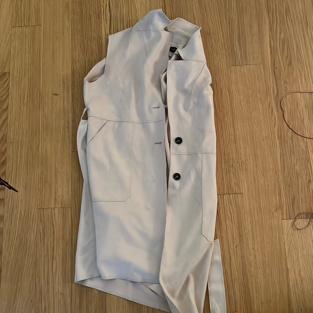 Zara sleeveless coat